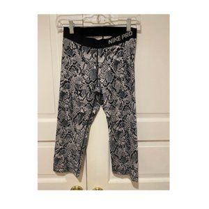 Nike Pro Gray Snakeskin Cropped Legging Women's Size Medium